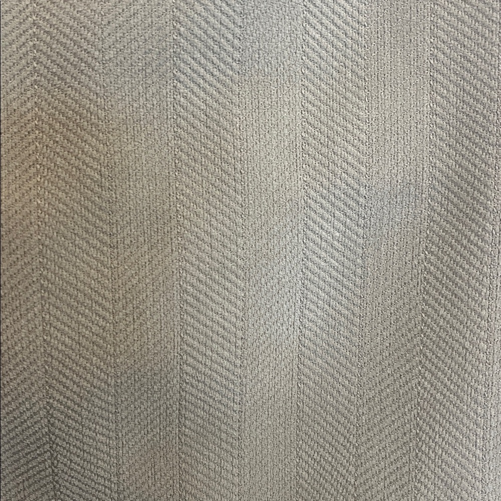 2 Sage Green pillow covers with heart zipper - Picture 4 of 11